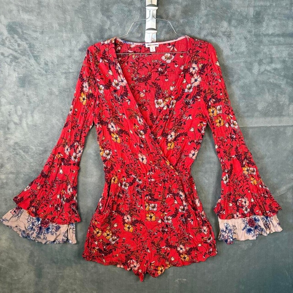 Women's Red Floral Bell Sleeve Romper